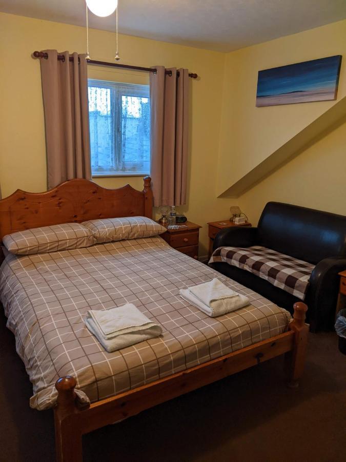 Kingswinford Guest House Пейнтон Екстер'єр фото